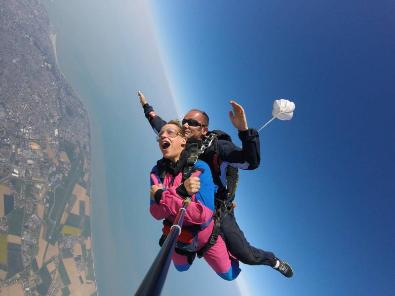 Prix saut en parachute au-dessus de la mer Nanterre 92