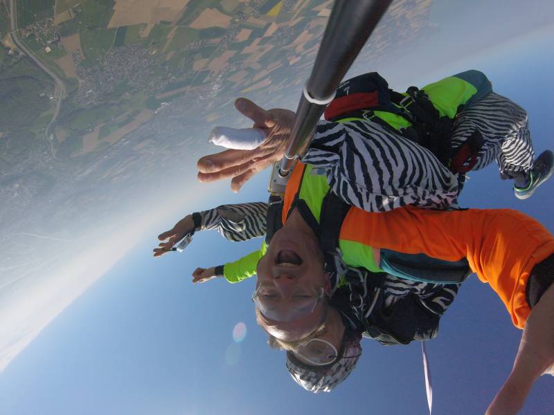 Bon cadeau pour un saut en parachute, Villennes-sur-Seine 78670