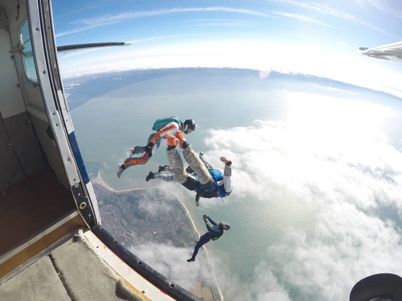 Tenue vestimentaire pour un saut en parachute Plaisir 78370