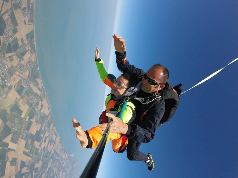 Réaliser un saut en parachute Clichy 92110